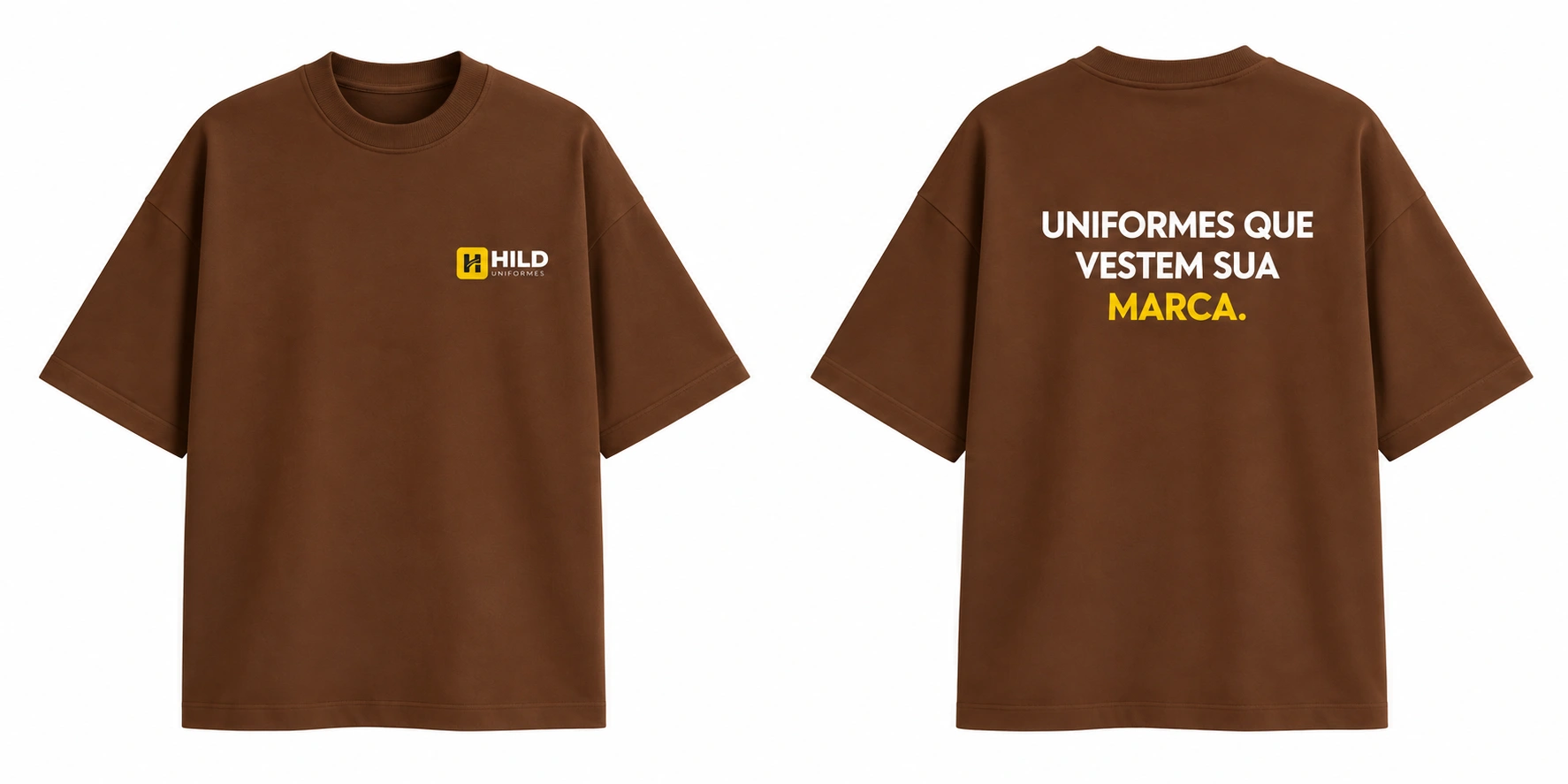Mockup ilustrativo da camiseta oversized marrom HILD: logo pequena no peito e slogan nas costas
